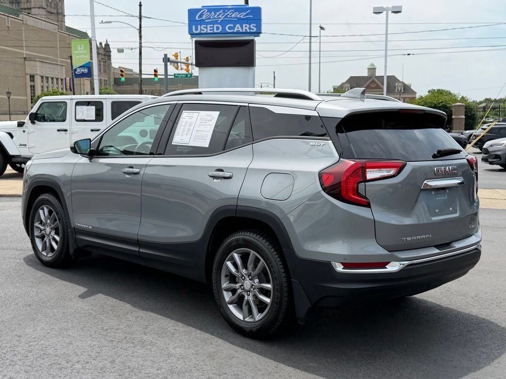 Used 2023 GMC Terrain SLT w/ Infotainment Package II AWD/4WD image 24