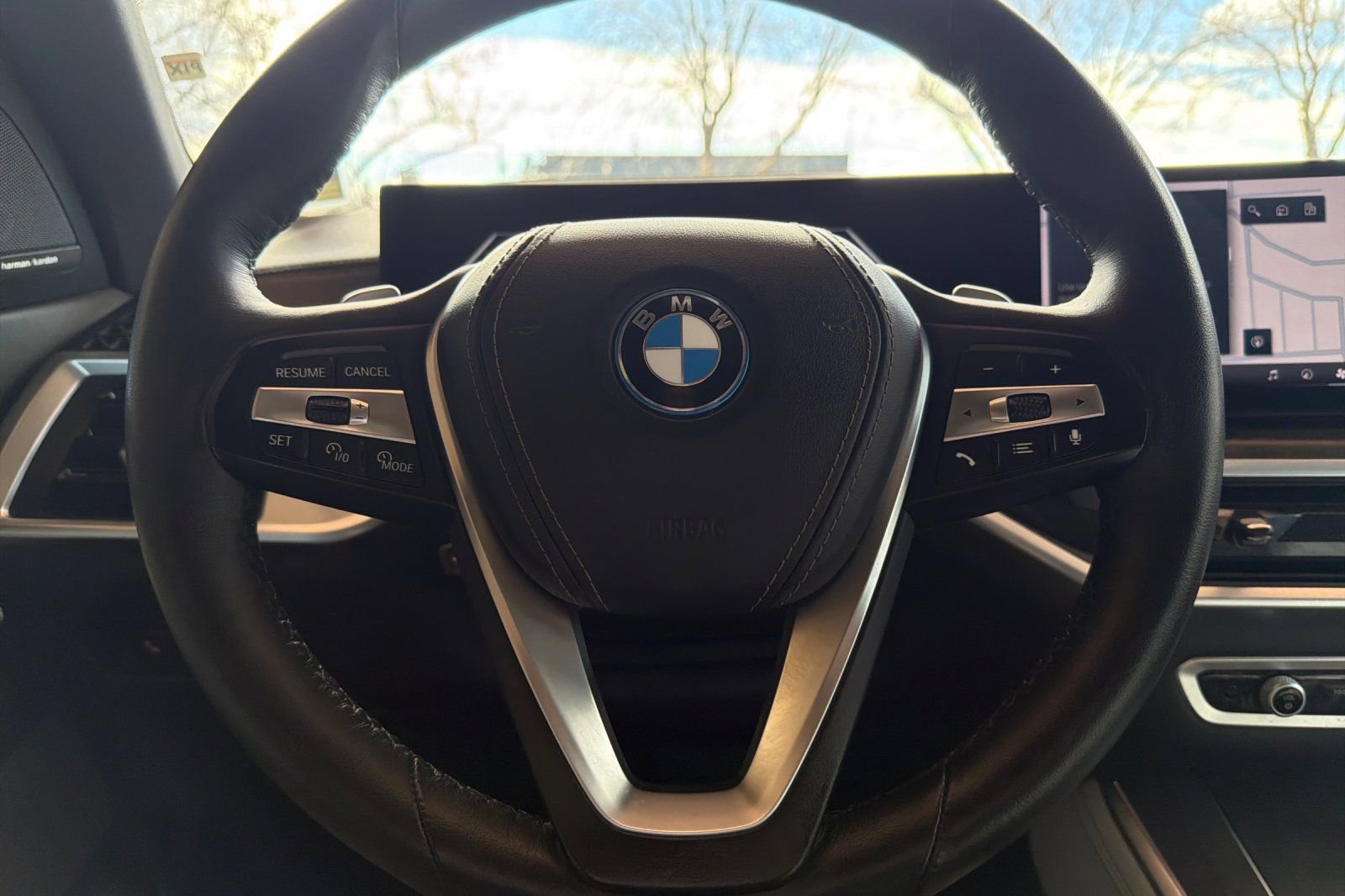 Used 2024 BMW X5 xDrive50e w/ Premium Package image 32