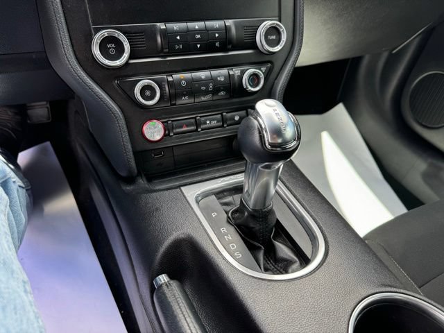 Used 2019 Ford Mustang Coupe w/ Ford Safe & Smart Package RWD image 21