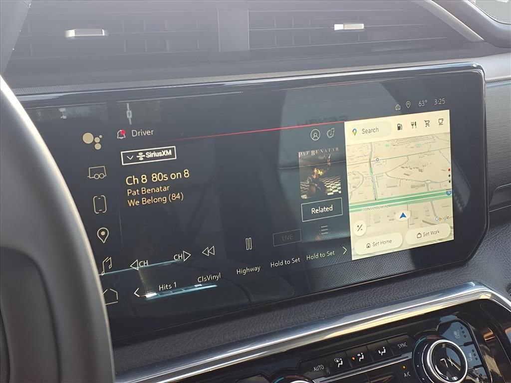 Used 2024 GMC Sierra 3500 Denali w/ Denali Reserve Package image 11