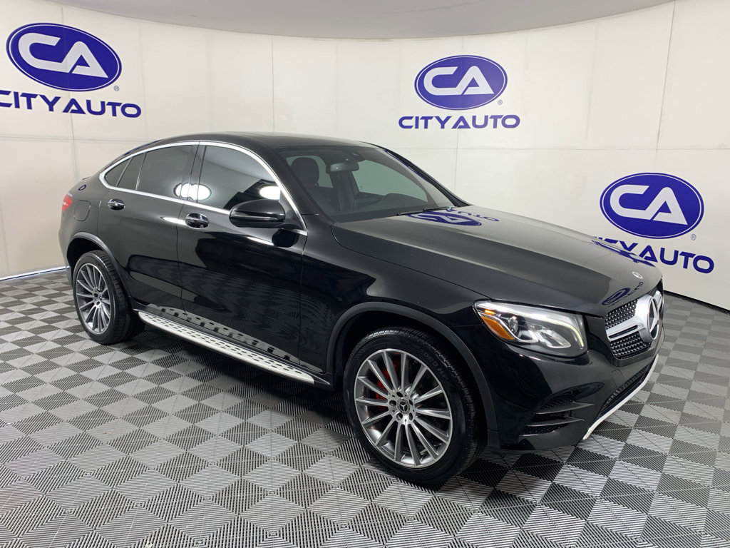 Used 2019 Mercedes-Benz GLC 300 4MATIC Coupe video 1