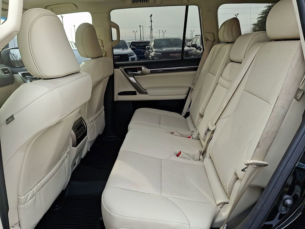 Used 2021 Lexus GX 460 Premium w/ Premium Package image 10