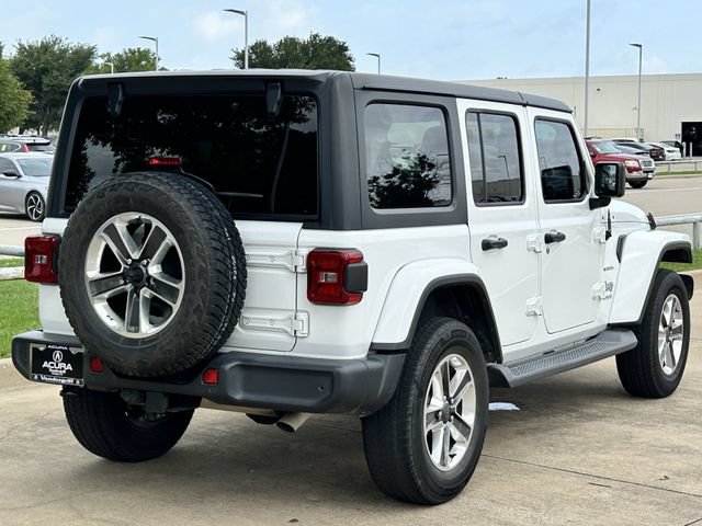 Used 2018 Jeep Wrangler Unlimited Sahara AWD/4WD image 4