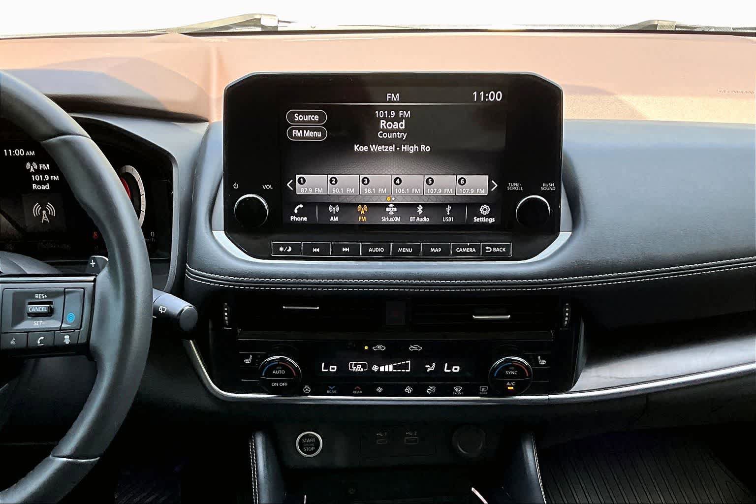 Used 2021 Nissan Rogue Platinum AWD/4WD image 7