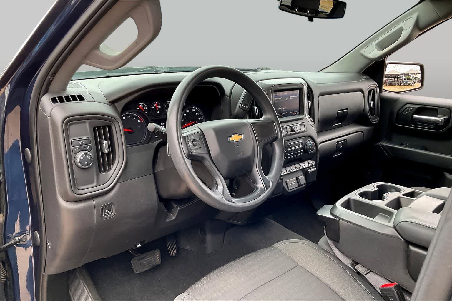 Certified 2022 Chevrolet Silverado 1500 Custom RWD image 17