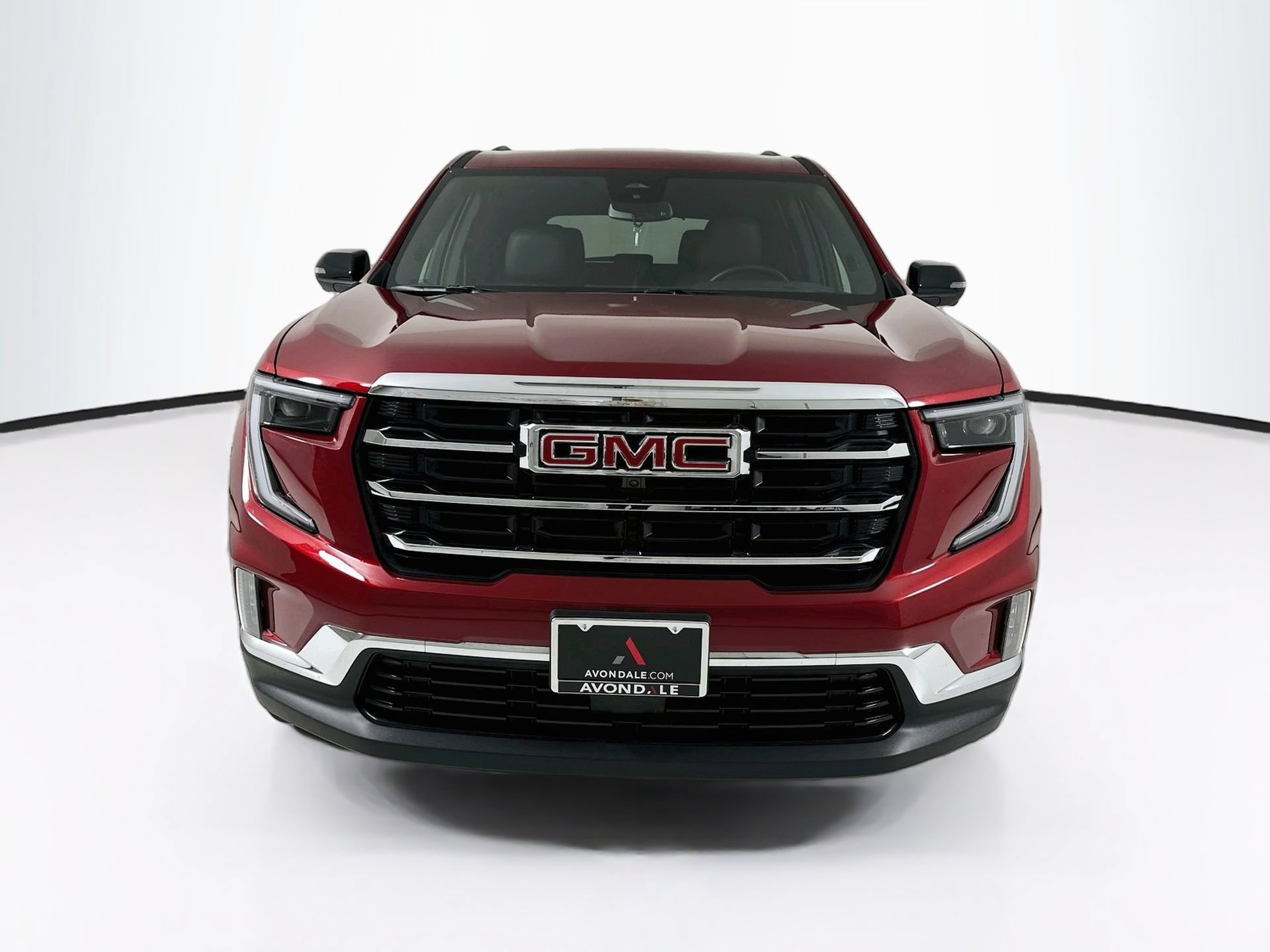 Used 2025 GMC Acadia Elevation w/ Elevation Premium Package FWD image 2