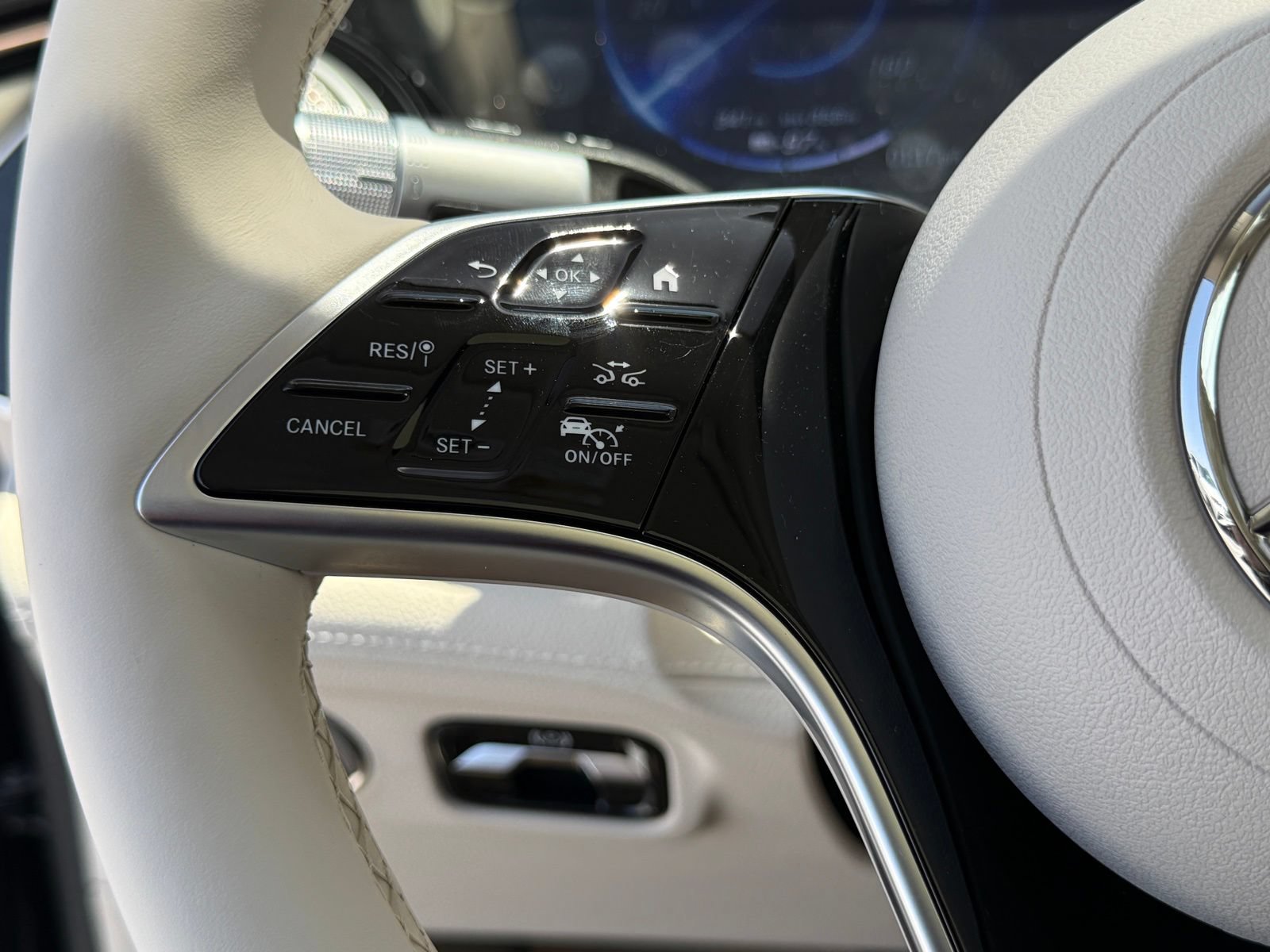 New 2026 Mercedes-Benz EQS 450+ 4MATIC Sedan image 24