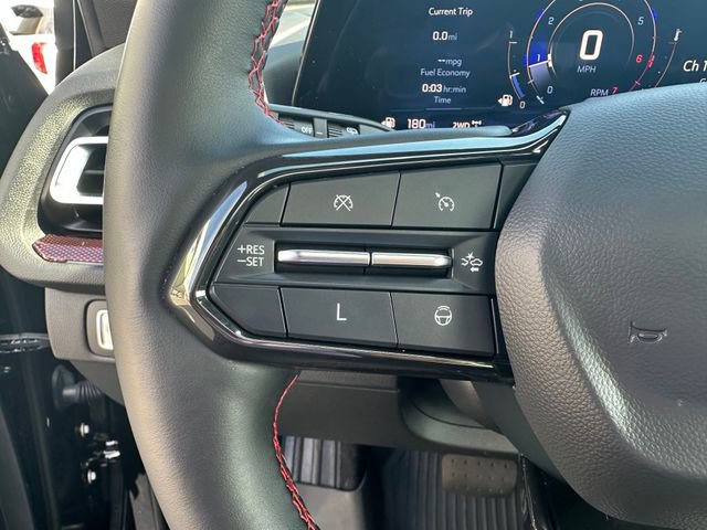 Used 2024 Chevrolet Traverse RS image 13