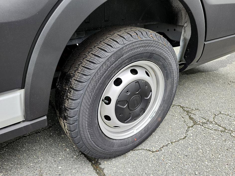 New 2024 Ford Transit 350 148 High Roof Extended image 33