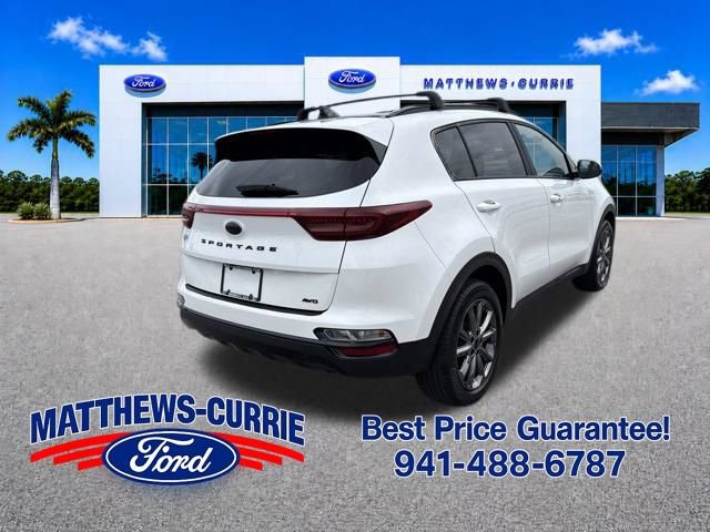 Used 2022 Kia Sportage Nightfall Edition w/ Nighfall AWD Premium Package image 4
