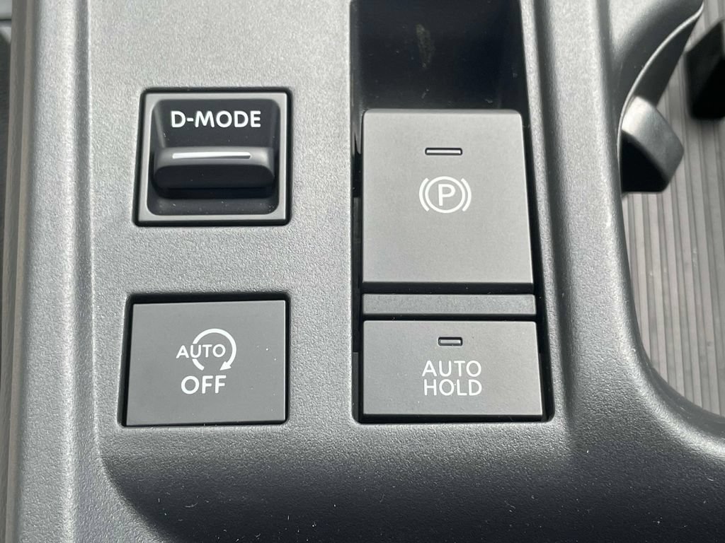 New 2026 Nissan Sentra SR w/ SR Premium Package FWD image 29