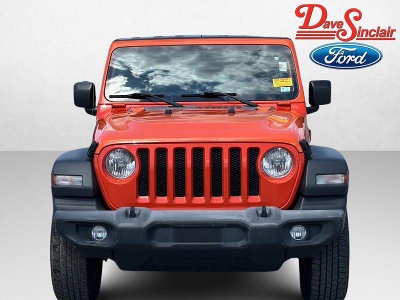 Used 2018 Jeep Wrangler Unlimited Sport S AWD/4WD image 2