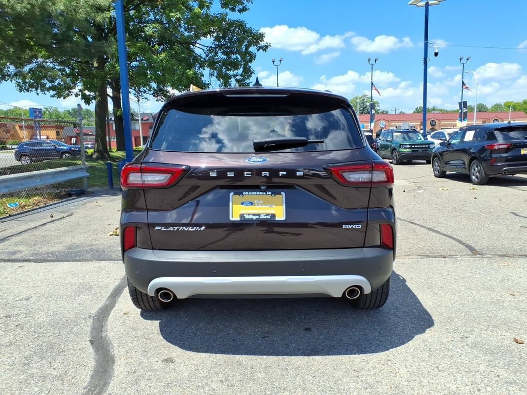 Certified 2023 Ford Escape Platinum AWD/4WD image 6