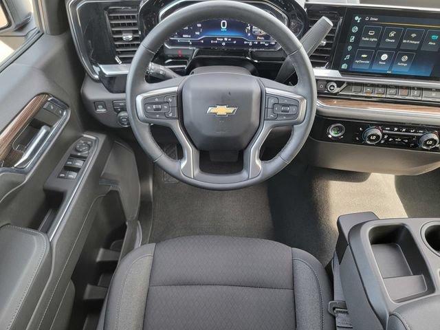 Certified 2024 Chevrolet Silverado 1500 LT AWD/4WD image 25