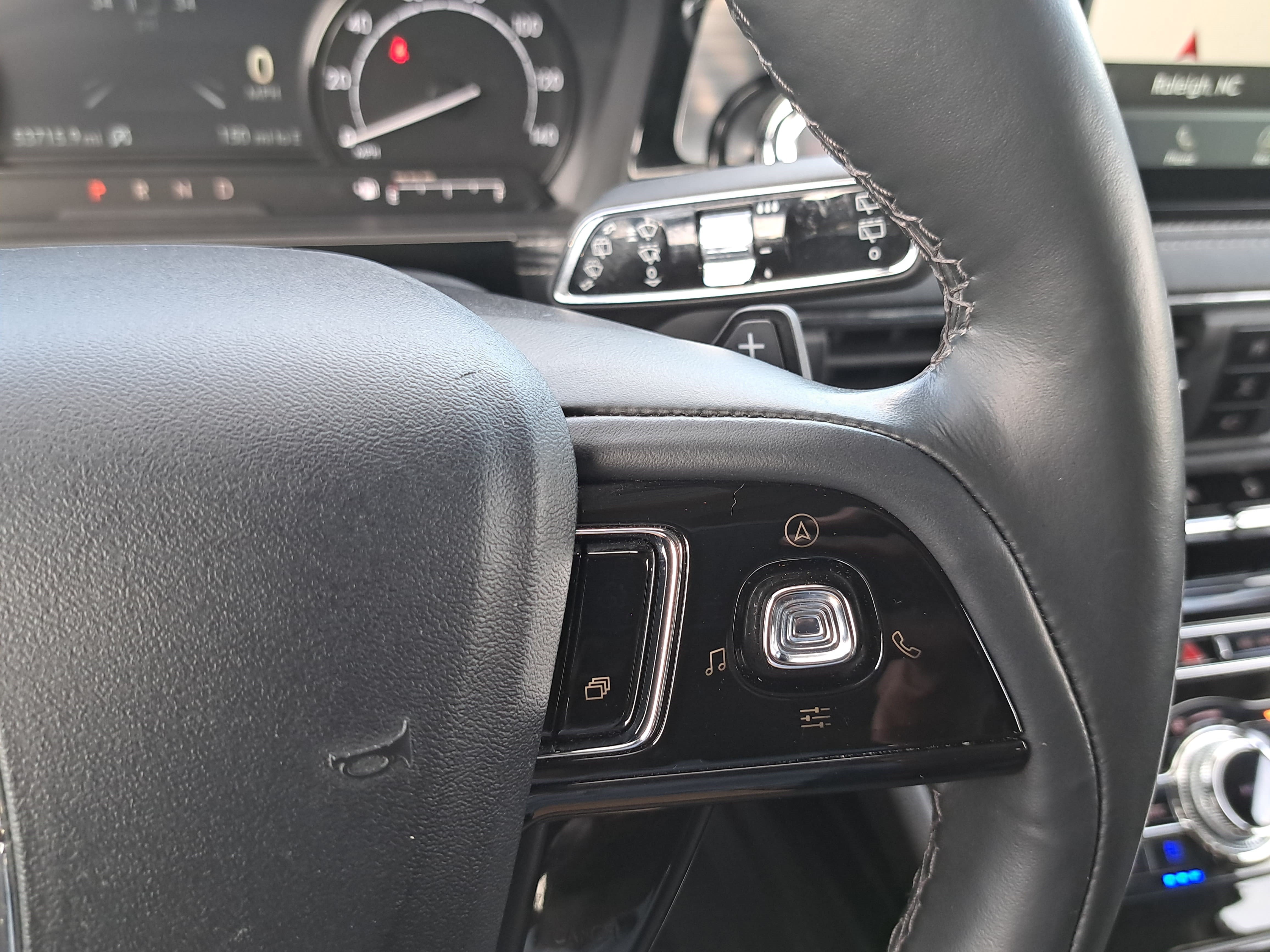 Certified 2022 Lincoln Corsair AWD w/ Premium Package image 19