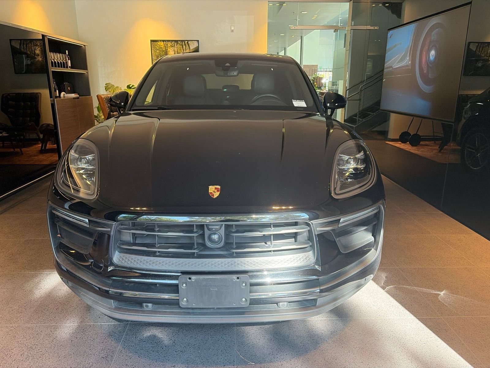 Certified 2023 Porsche Macan Turbo
