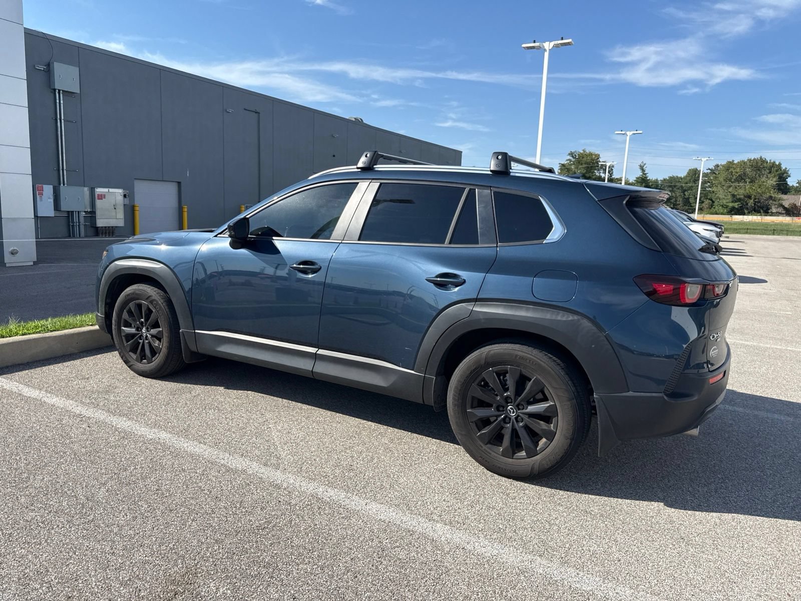 Used 2024 MAZDA CX-50 AWD 2.5 S w/ Premium Package image 2