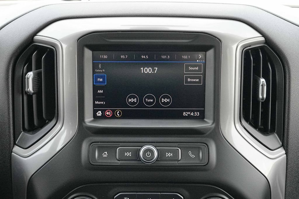 Used 2020 Chevrolet Silverado 1500 Custom w/ Trailering Package AWD/4WD image 29