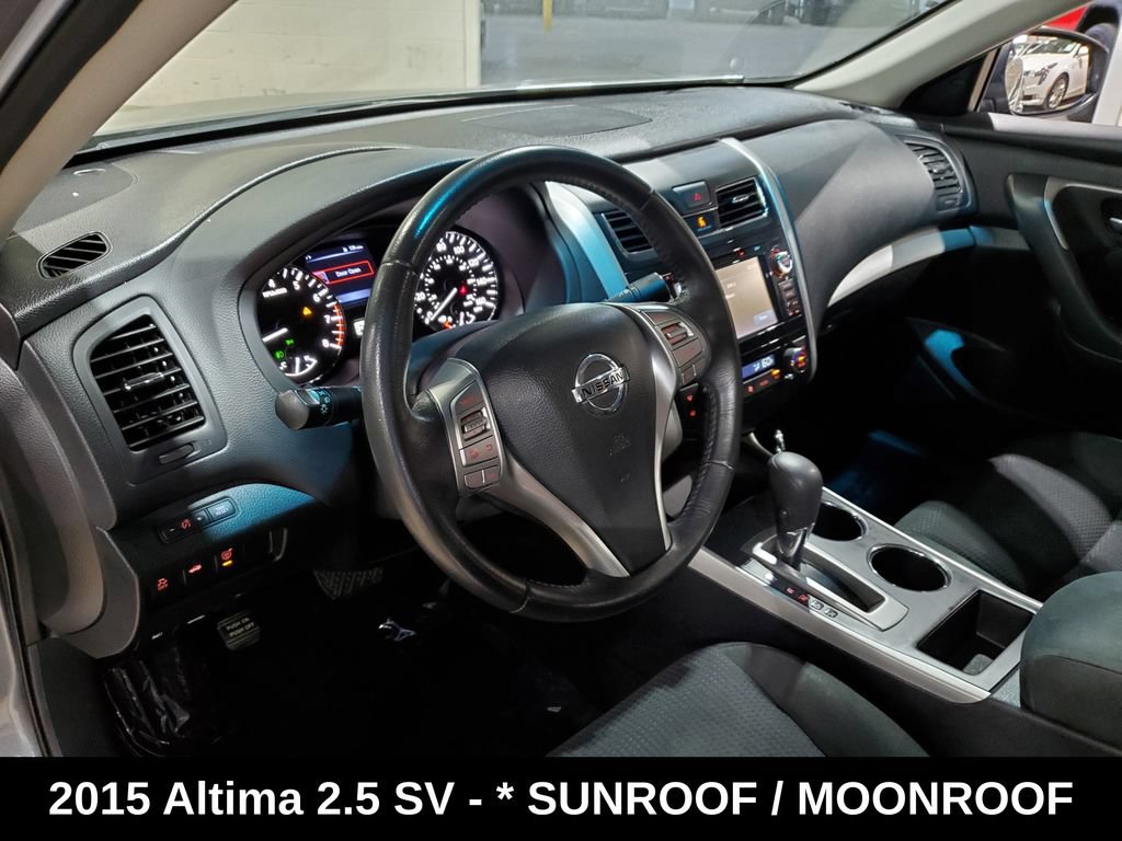 Used 2015 Nissan Altima 2.5 SV w/ Convenience Package FWD image 7