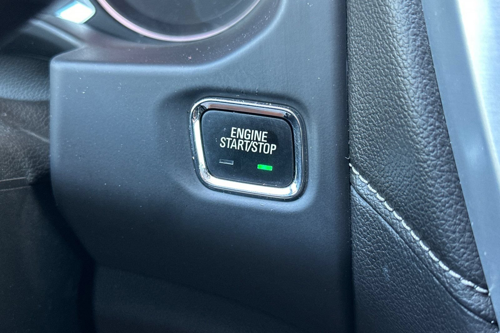 Certified 2020 GMC Acadia SLT AWD/4WD image 24