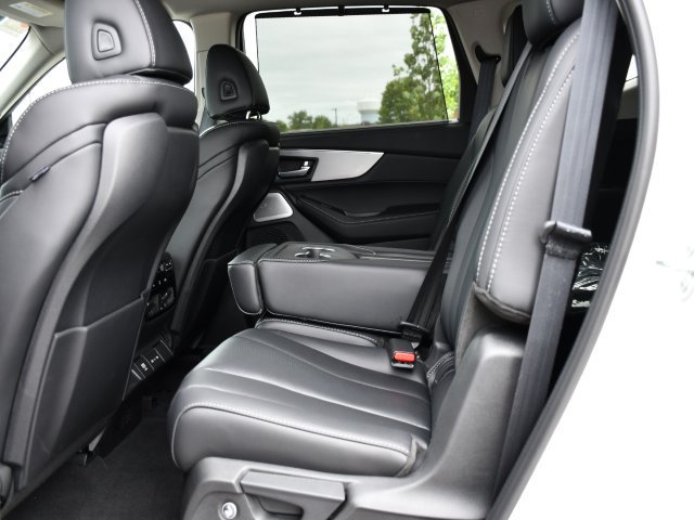Used 2026 Acura MDX w/ Technology Package FWD image 15