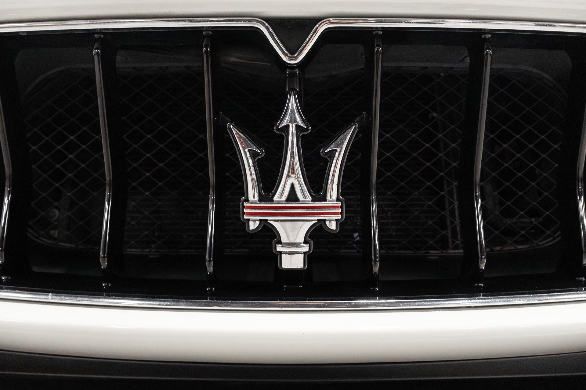 Used 2018 Maserati GranTurismo Sport image 74