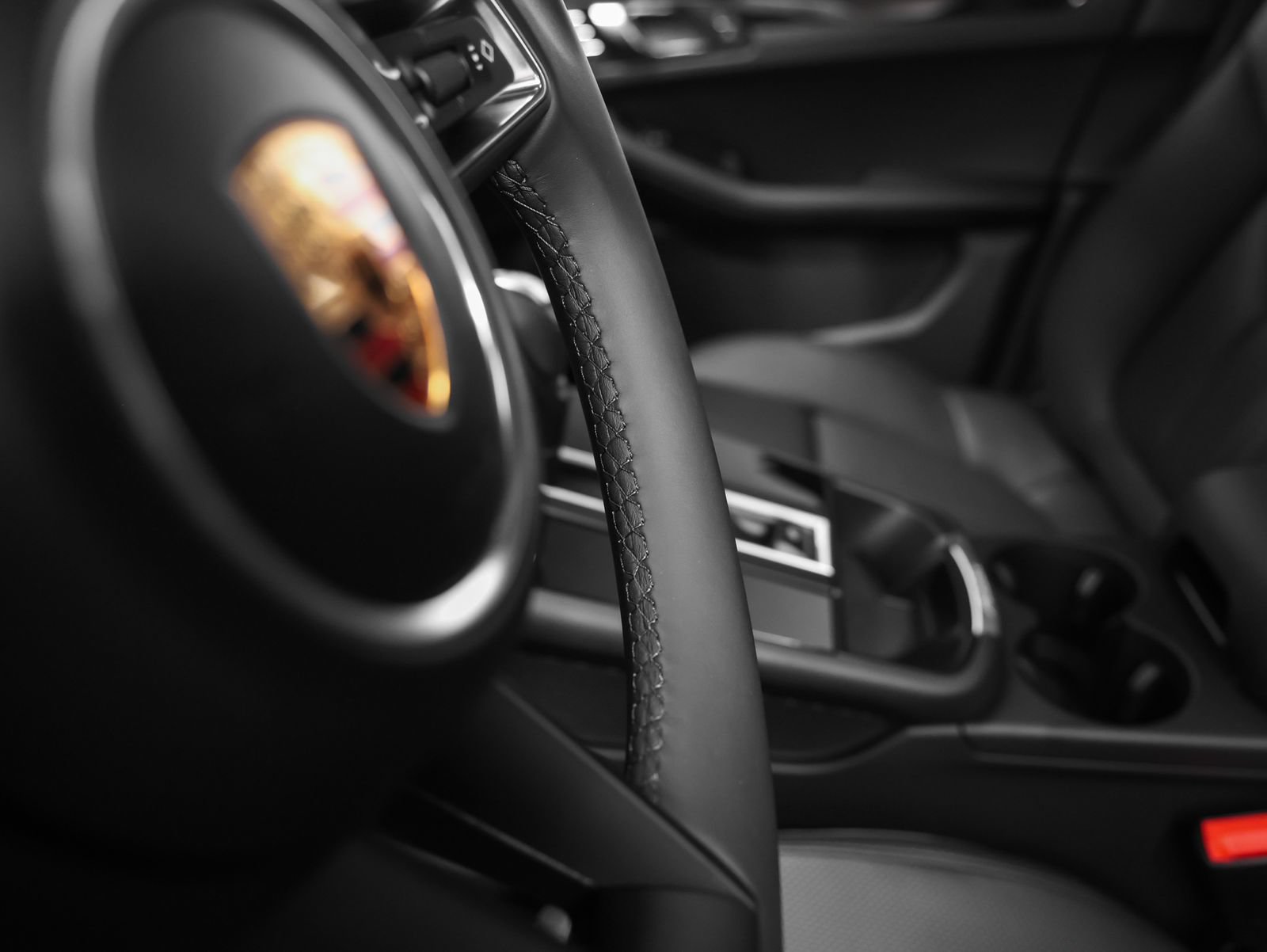 New 2026 Porsche Macan AWD/4WD image 29