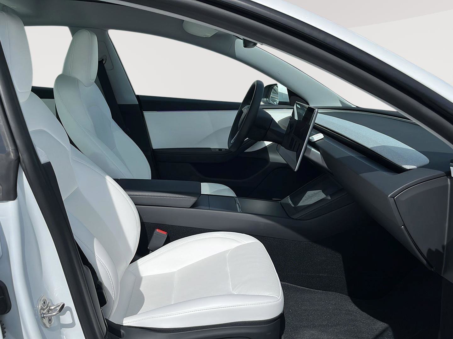 Used 2024 Tesla Model 3 Long Range image 15