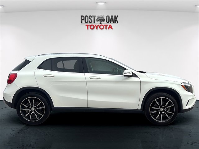 Used 2016 Mercedes-Benz GLA 250 image 8