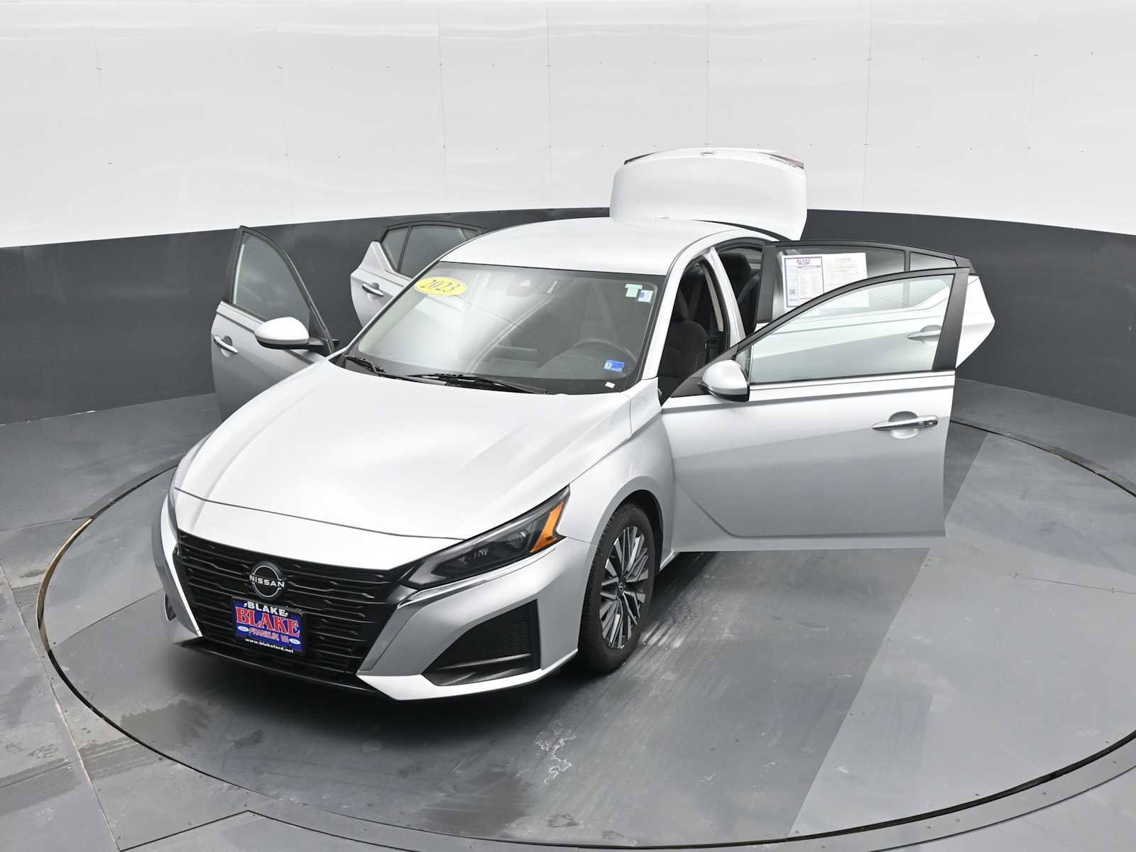 Used 2023 Nissan Altima 2.5 SV image 38