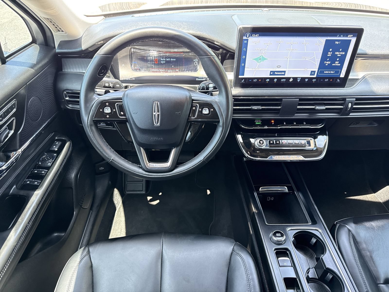 Used 2023 Lincoln Corsair FWD image 12
