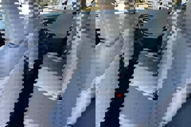 Certified 2025 Toyota RAV4 Limited w/ Advanced Technology Package image 14