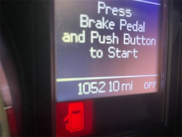 Used 2015 Chrysler Town & Country Touring-L w/ Driver Convenience Group image 16