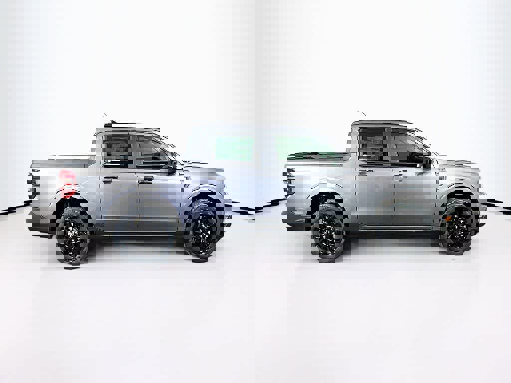 New 2025 Ford Maverick XLT w/ XLT Luxury Package image 25