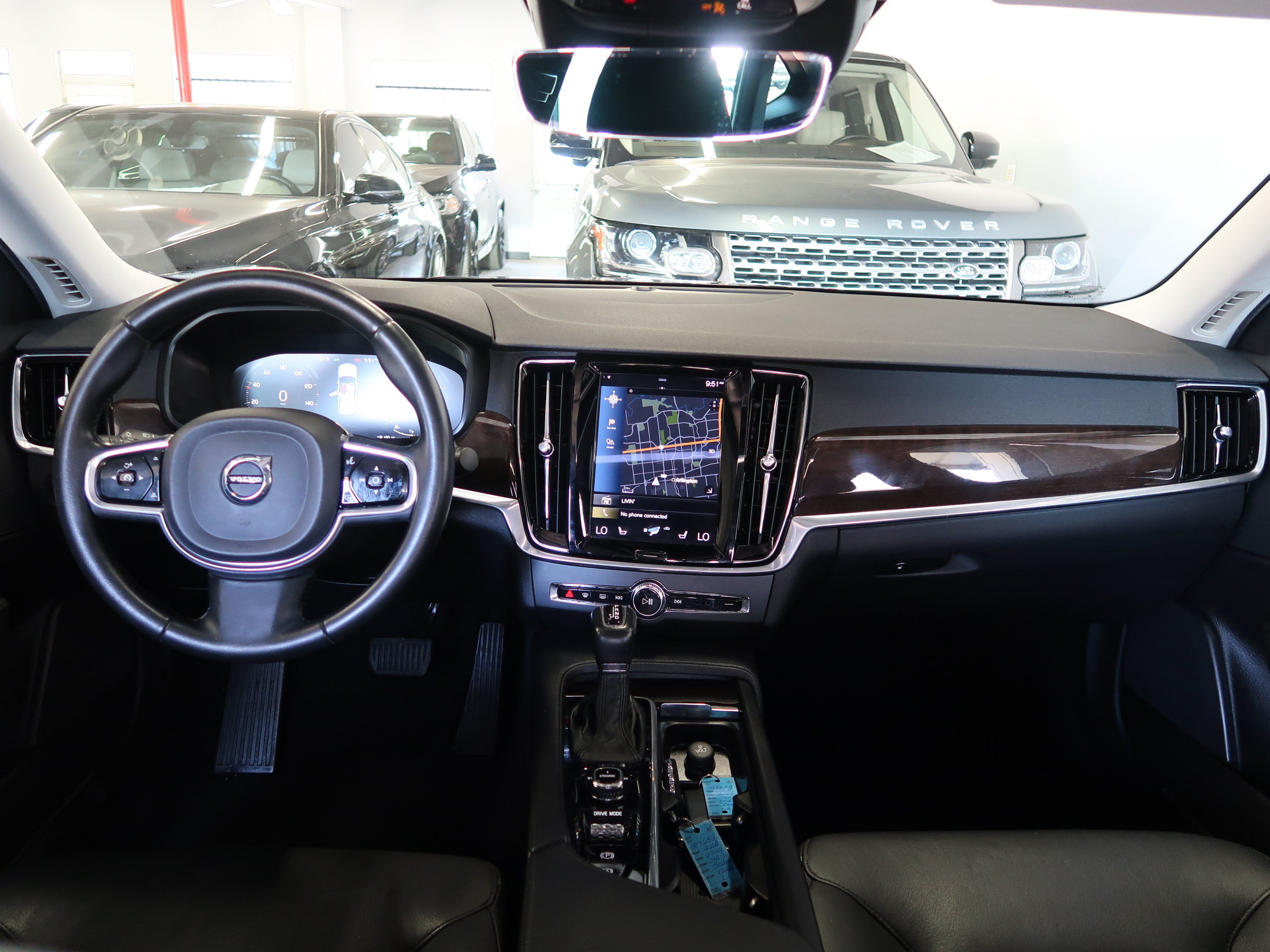Used 2018 Volvo S90 T6 Momentum AWD/4WD image 12