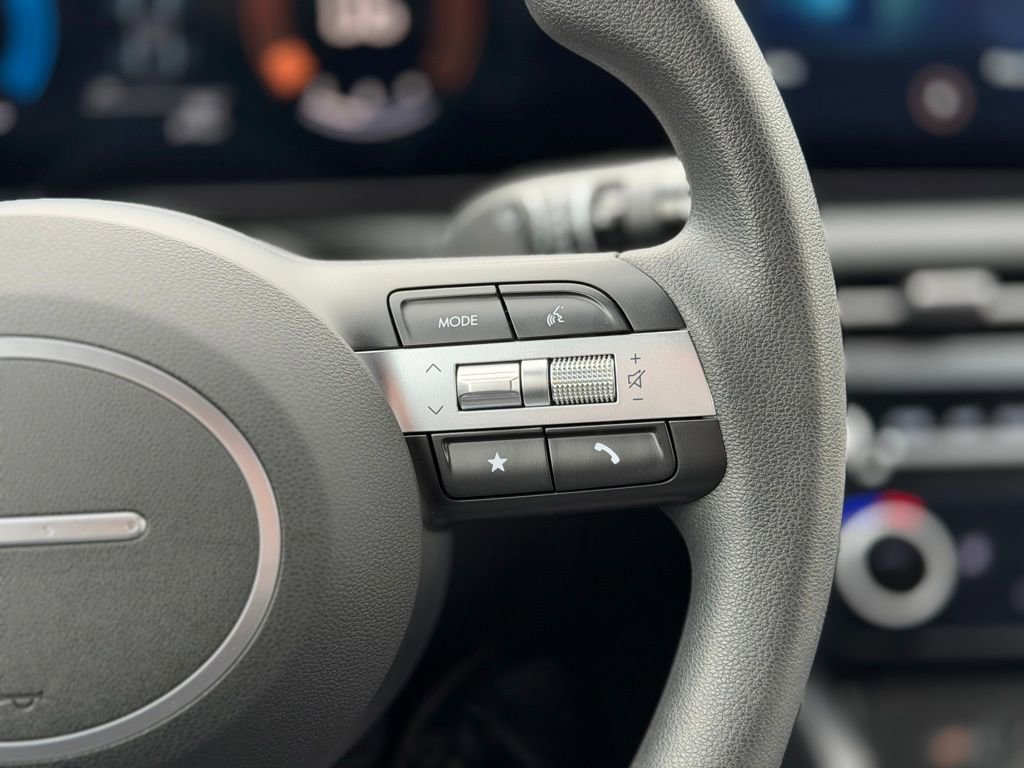 Used 2025 Hyundai Santa Cruz SEL image 12