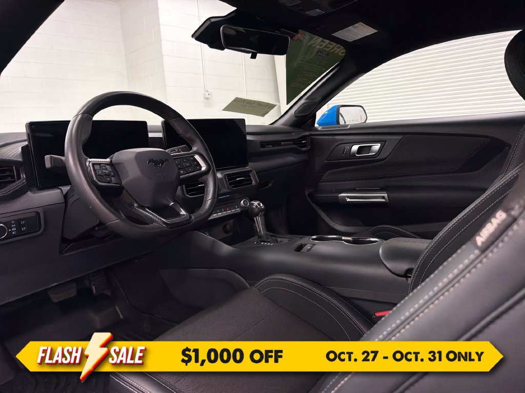 Used 2024 Ford Mustang Coupe RWD image 6