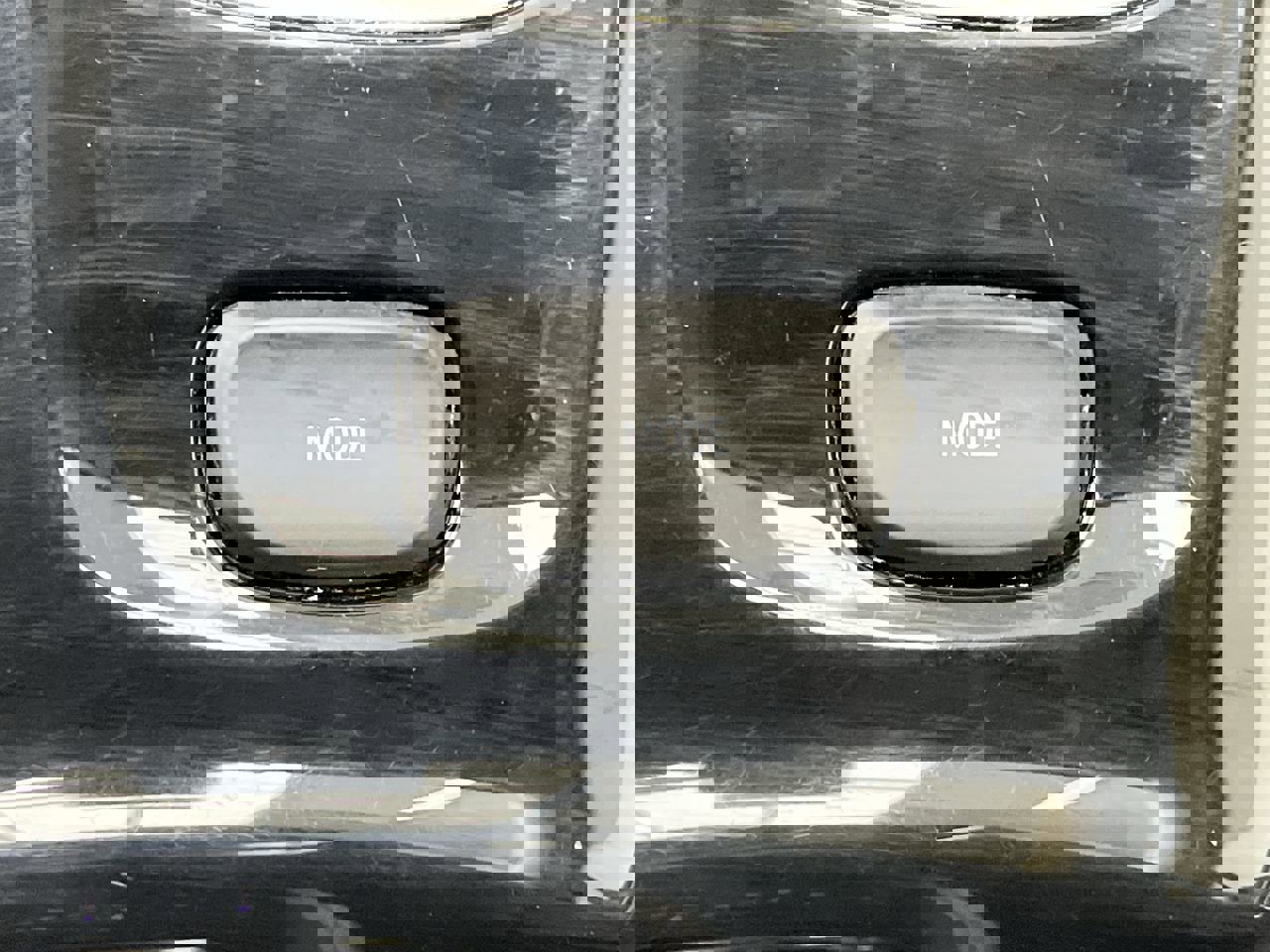 Certified 2023 Buick Envision Preferred w/ Sport Touring Package image 16