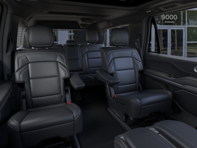 New 2026 Lincoln Navigator L Reserve w/ Jet Appearance Package AWD/4WD image 11