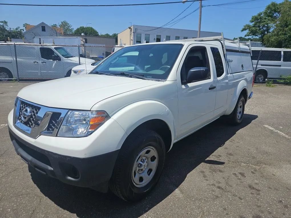 Used 2016 Nissan Frontier S RWD image 1