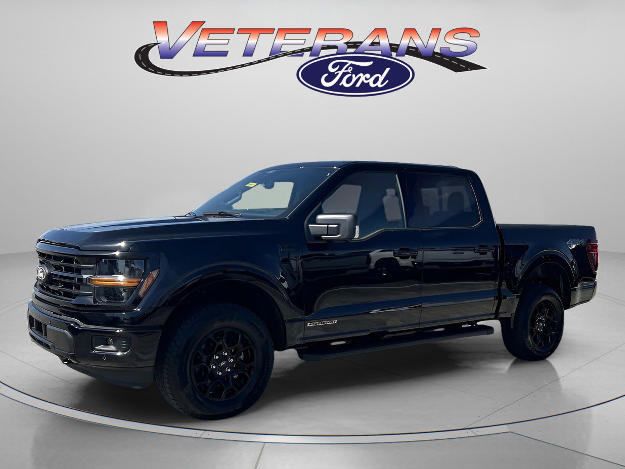 New 2025 Ford F150 XLT w/ Equipment Group 302A MID