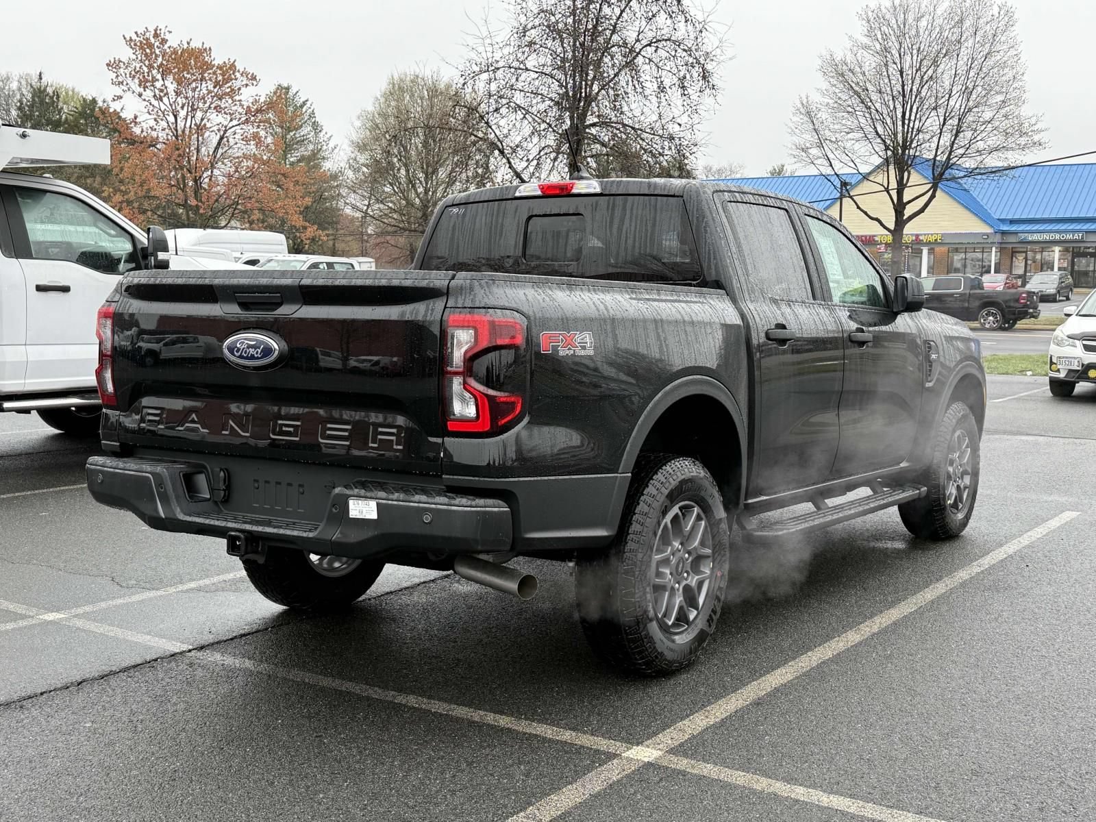 New 2025 Ford Ranger XLT w/ FX4 Off-Road Package AWD/4WD image 2