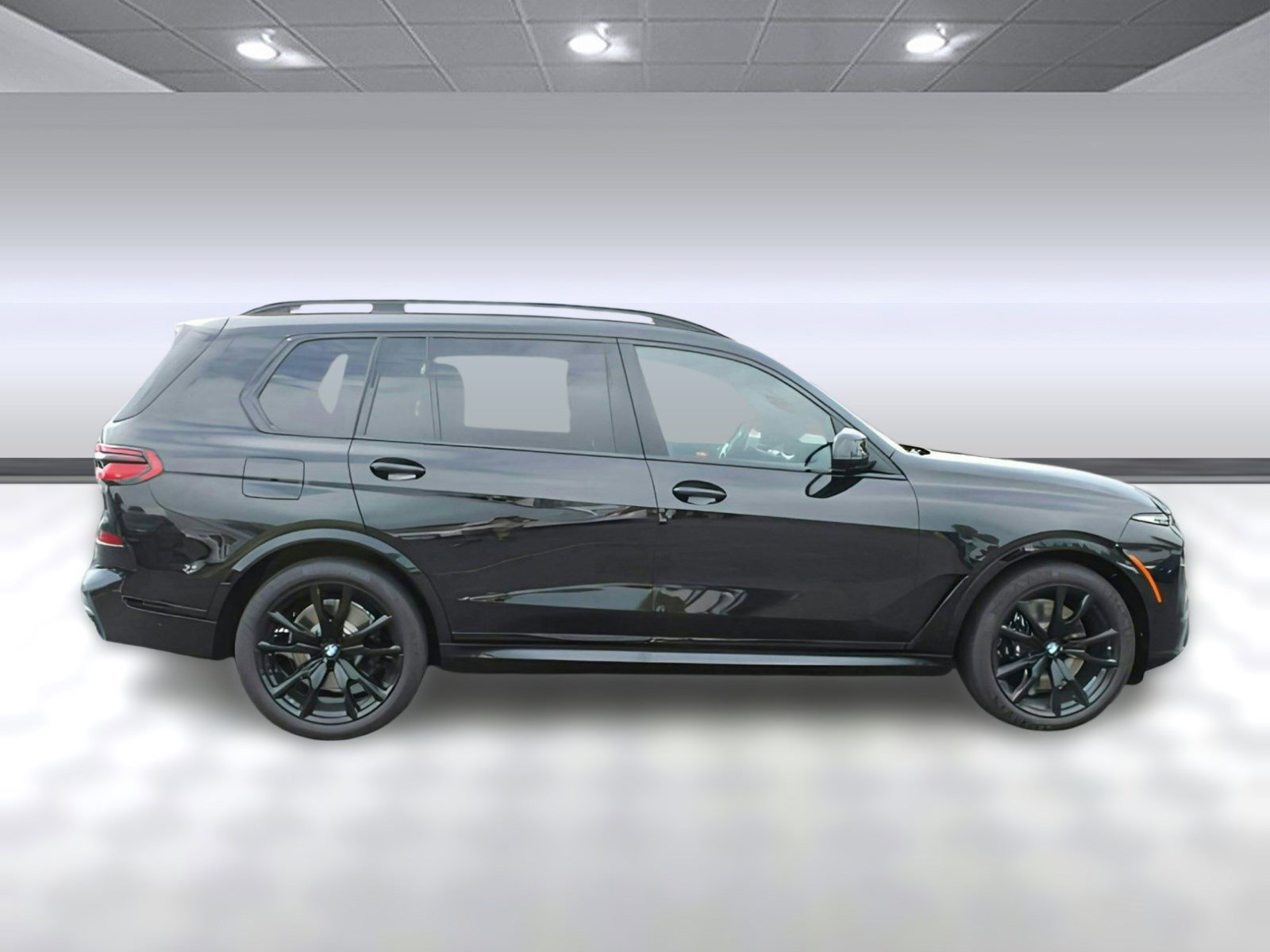 Used 2026 BMW X7 xDrive40i w/ M Sport Package image 8