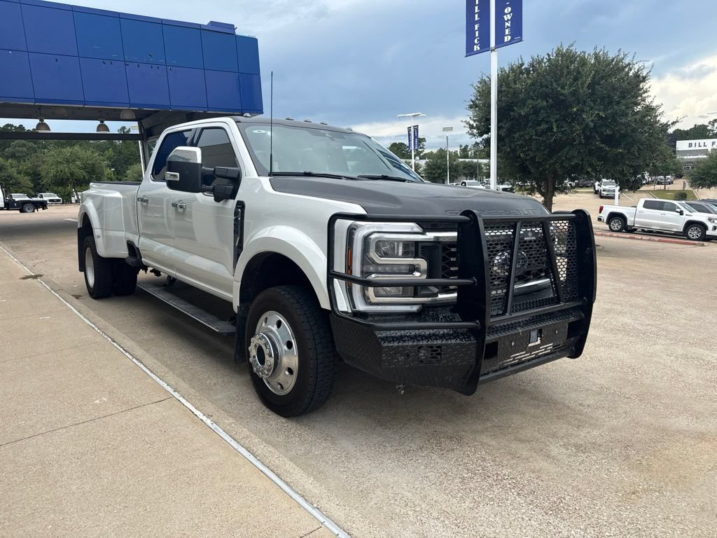 Used 2025 Ford F450 Lariat w/ Lariat Ultimate Package AWD/4WD image 2