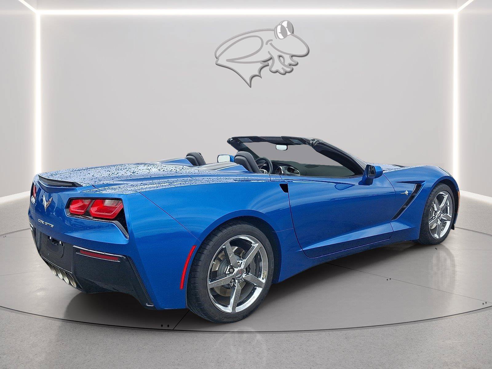 Used 2015 Chevrolet Corvette Stingray Convertible w/ 3LT Preferred Equipment Group RWD image 5