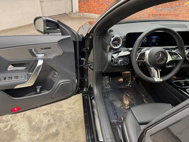 New 2026 Mercedes-Benz CLA 250 4MATIC image 9