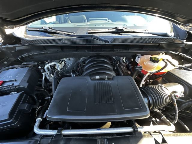 Used 2023 Chevrolet Tahoe LT w/ Luxury Package AWD/4WD image 31