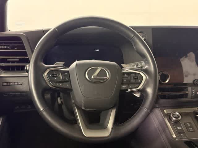 Used 2024 Lexus GX 550 w/ Accessory Package (Z1) AWD/4WD image 21