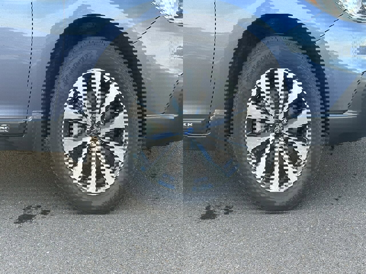 Used 2015 Subaru Outback 3.6R Limited image 23