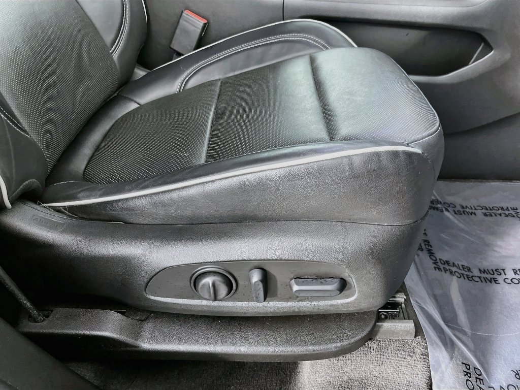 Used 2020 Chevrolet Traverse High Country w/ LPO, Floor Liner Package AWD/4WD image 34
